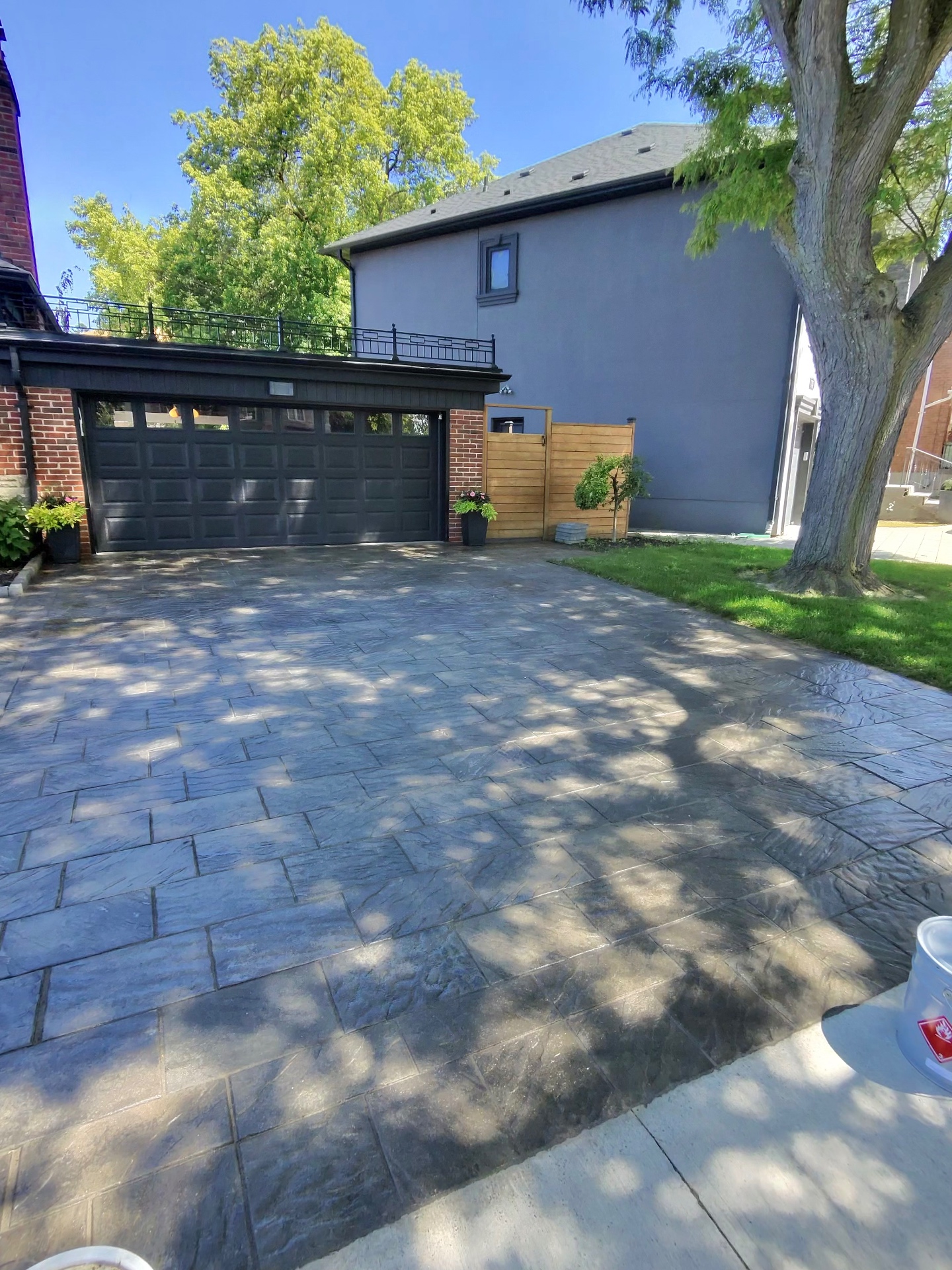 Interlocking Paver Driveway